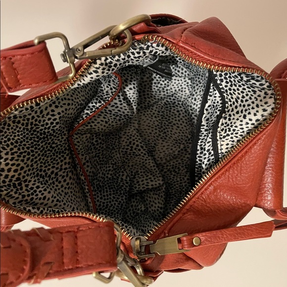 Antik Kraft Vegan Leather Crossbody Bag from Anthropologie in Rust Colour - Picture 6 of 9